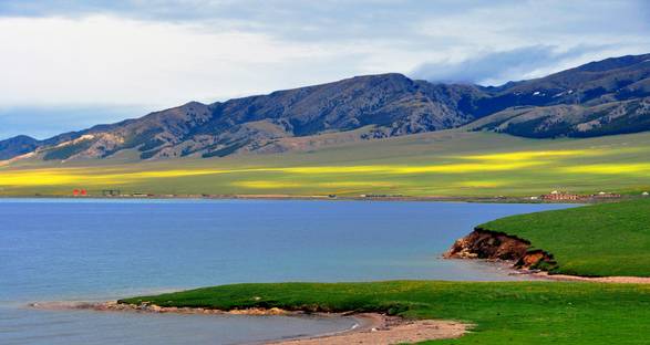 新疆，梦想起航之地，学习照亮自信之路